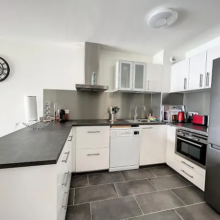 아파트 Maupassant Bord De *